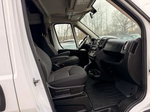 Used 2017 RAM ProMaster 3500 w/ Premium Appearance Group image 23
