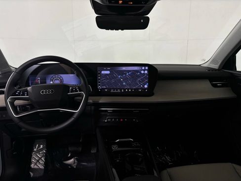 New 2026 Audi Q3 quattro 2.0T AWD/4WD image 16