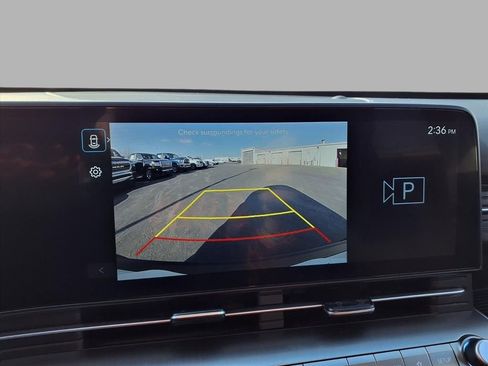 Used 2025 Hyundai Kona SEL image 6