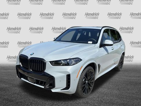 New 2026 BMW X5 xDrive40i w/ M Sport Package AWD/4WD image 5