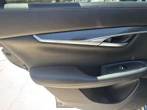 Used 2023 INFINITI QX50 Sport FWD image 16