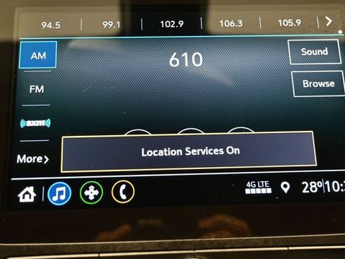 Used 2020 Chevrolet Malibu LT FWD image 21