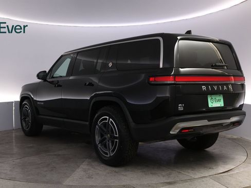 Used 2025 Rivian R1S Adventure Dual AWD/4WD image 17