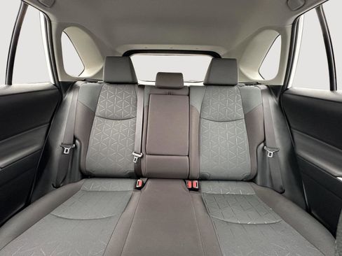 Used 2025 Toyota RAV4 XLE w/ Convenience Package image 13