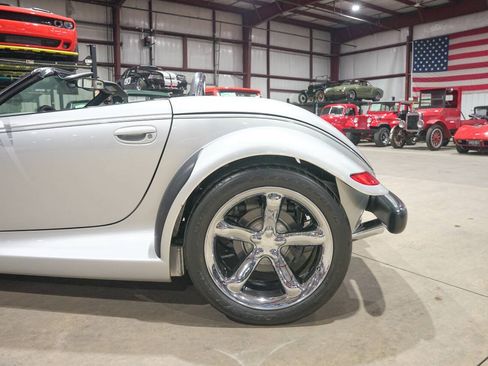 Used 2001 Plymouth Prowler RWD image 5