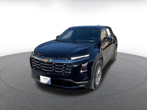 Used 2025 Chevrolet Equinox LT image 7