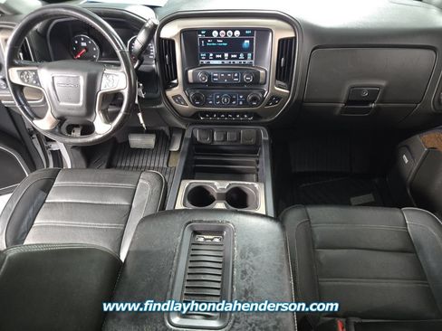 Used 2018 GMC Sierra 2500 Denali AWD/4WD image 16