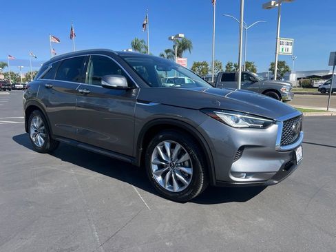 Used 2022 INFINITI QX50 Luxe AWD/4WD image 10