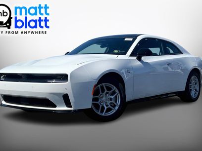 New 2025 Dodge Charger R/T w/ Sun & Sound Package