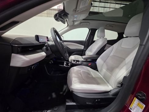 Certified 2025 Ford Mustang Mach-E Premium w/ Interior Protection Package AWD/4WD image 17