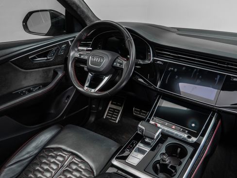 Used 2021 Audi RS Q8 w/ Carbon Optic Package AWD/4WD image 26