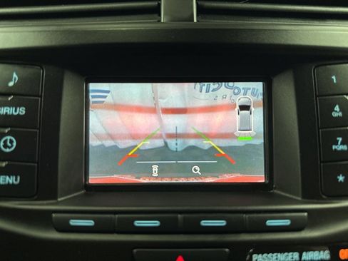 Used 2018 Ford Explorer XLT image 28