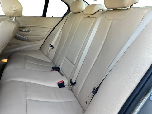 Used 2016 BMW 320i Sedan image 13