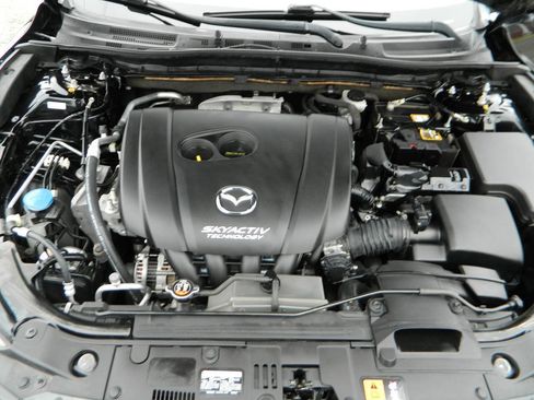 Used 2016 MAZDA MAZDA3 i Sport FWD image 22