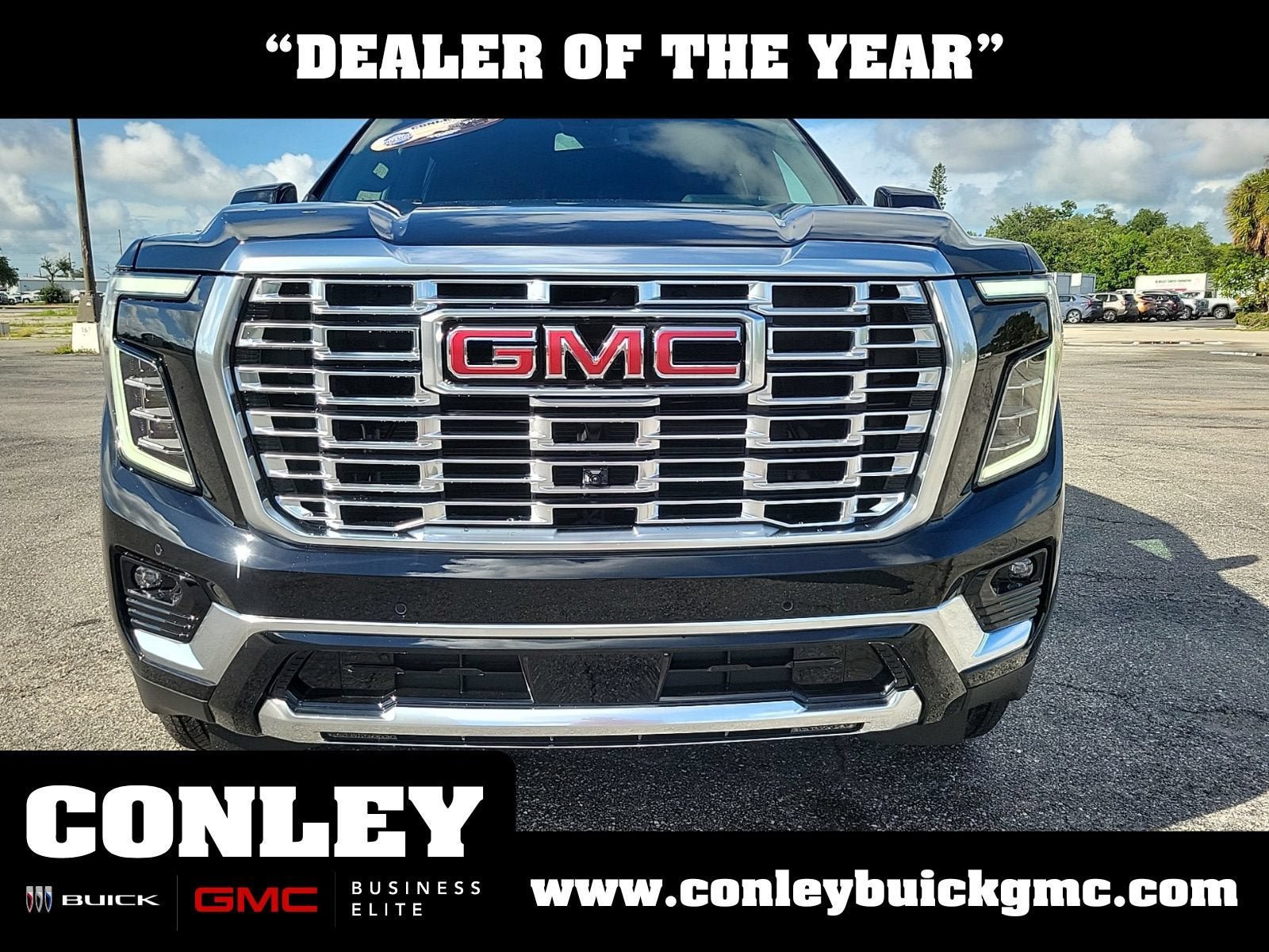 New 2026 GMC Yukon Denali w/ Sun & Power Step Package RWD image 3
