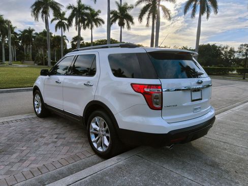 Used 2014 Ford Explorer Limited w/ Equipment Group 301A image 9