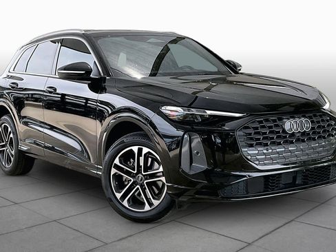 Used 2025 Audi Q5 Premium Plus w/ Premium Plus image 3