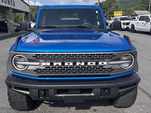 Certified 2025 Ford Bronco Badlands w/ Sasquatch Package AWD/4WD image 3