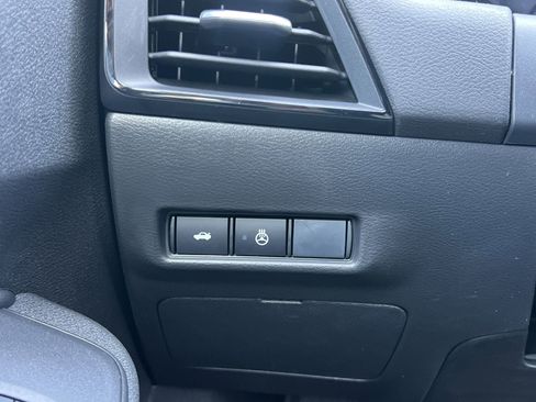 New 2026 Nissan Sentra SV FWD image 13