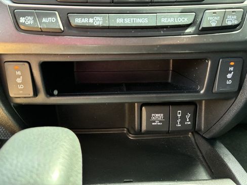 Used 2018 Honda Pilot EX-L image 12