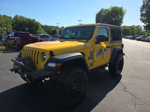 Used 2020 Jeep Wrangler Sport AWD/4WD image 4