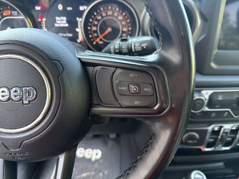 Used 2021 Jeep Wrangler Unlimited Sport AWD/4WD image 13