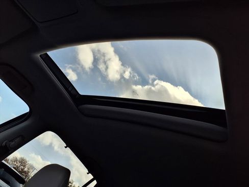 Certified 2022 Honda Pilot Special Edition image 5