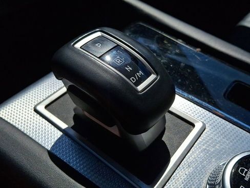 Used 2022 Mitsubishi Outlander SEL AWD/4WD image 14