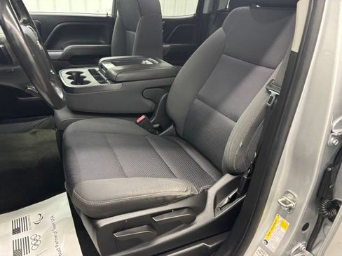 Used 2018 Chevrolet Silverado 1500 LT AWD/4WD image 13