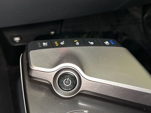 Certified 2023 Kia EV6 Wind w/ Wind Technology Package image 33