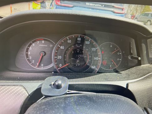 Used 2017 Honda Accord Sport image 5