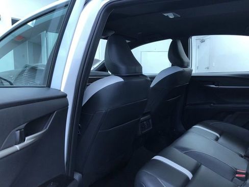 Certified 2025 Toyota Camry SE image 19