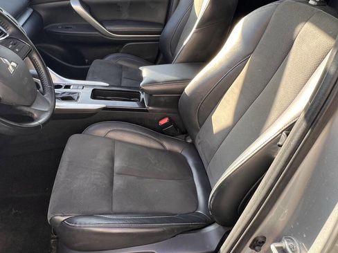 Used 2022 Mitsubishi Eclipse Cross SE image 13