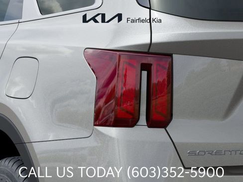 New 2026 Kia Sorento S AWD/4WD image 11