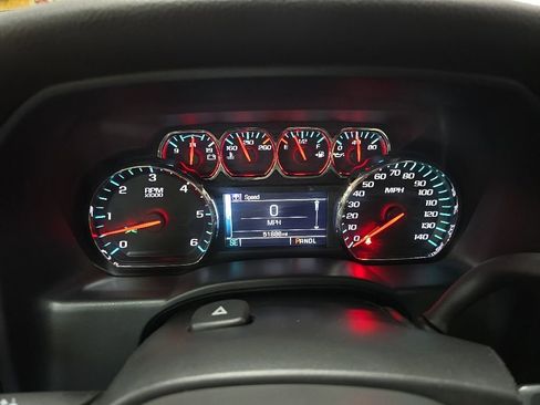 Used 2017 Chevrolet Silverado 1500 LT w/ All Star Edition AWD/4WD image 21