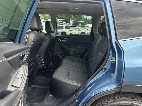 Certified 2022 Subaru Forester Touring AWD/4WD image 20