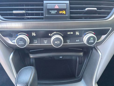 Used 2020 Honda Accord LX image 24