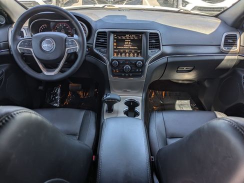 Used 2014 Jeep Grand Cherokee Limited w/ Trailer Tow Group IV AWD/4WD image 30
