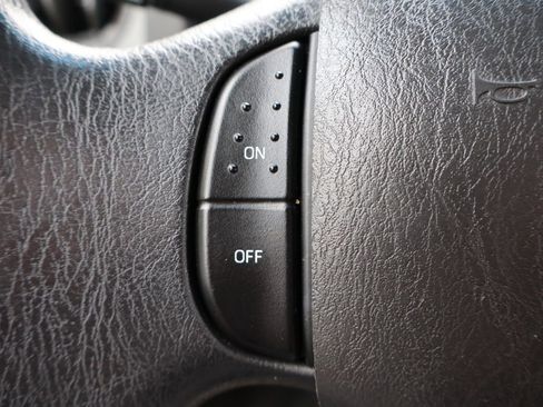 Used 2010 Ford E-350 and Econoline 350 XLT RWD image 30