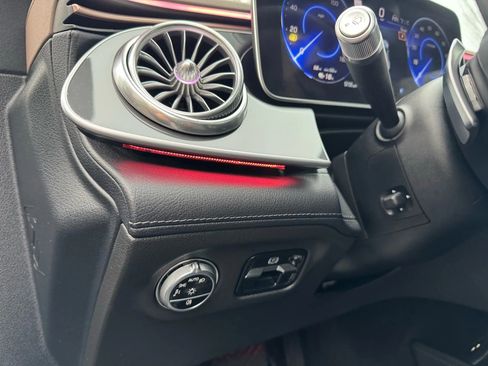 Used 2023 Mercedes-Benz EQS 450+ 4MATIC Sedan image 28