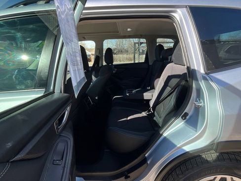 Used 2023 Subaru Forester Premium image 22