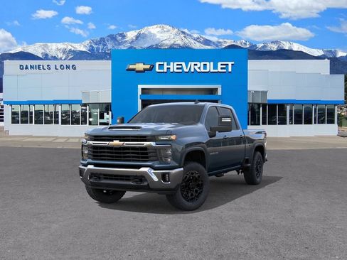 New 2026 Chevrolet Silverado 2500 LT w/ Convenience Package AWD/4WD image 8