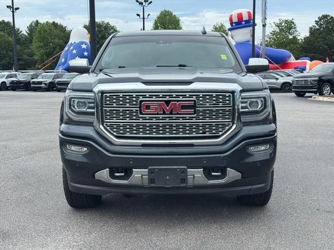 Used 2018 GMC Sierra 1500 Denali w/ Denali Ultimate Package AWD/4WD image 8