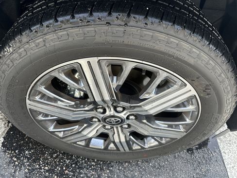 Used 2026 Toyota Sequoia Capstone image 6