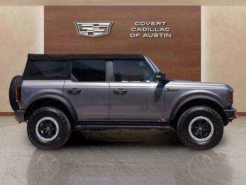 Used 2022 Ford Bronco Badlands AWD/4WD image 5