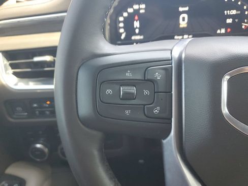 Used 2023 GMC Yukon SLT w/ SLT Premium Package AWD/4WD image 24