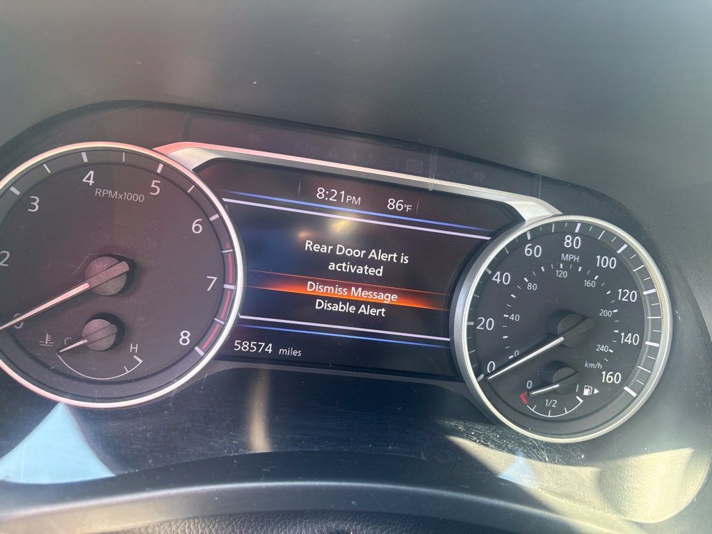 Used 2020 Nissan Sentra SV FWD image 6