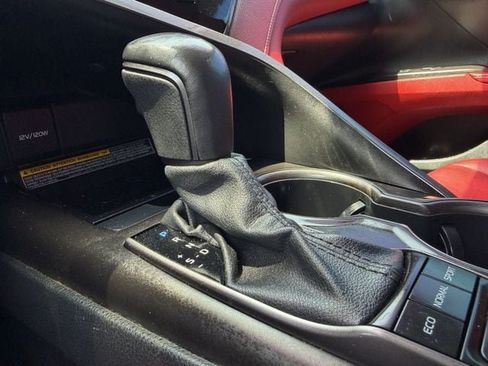 Used 2021 Toyota Camry XSE FWD image 19