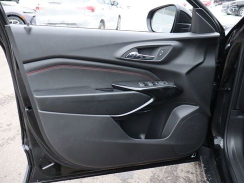 New 2026 Chevrolet Trax RS w/ Sunroof Package image 7