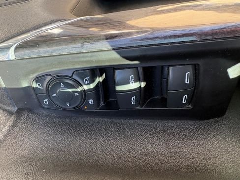 Used 2019 Chevrolet Silverado 1500 LTZ w/ LTZ Plus Package AWD/4WD image 20